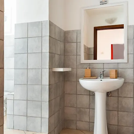 Punto Al Capo Intero O Stanze Matrimoniali Con Bagno Privato Gasthuis